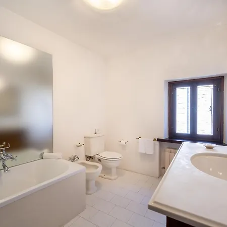 Palazzo Viviani Castello Di Montegridolfo Hotel Room photo