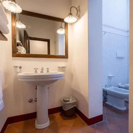 Palazzo Viviani Castello Di Montegridolfo Hotel Room photo